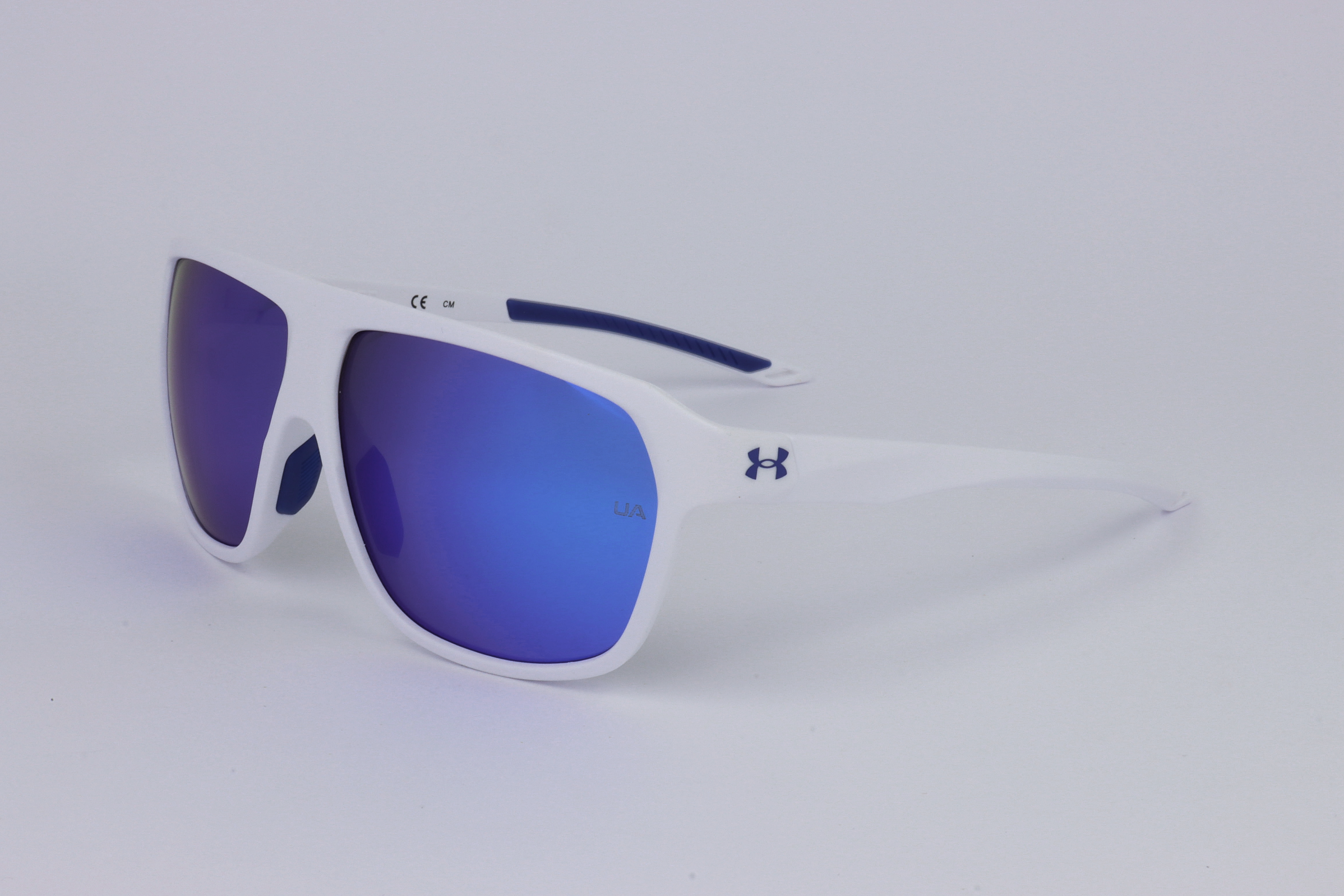Under Armour UA DOMINATE WWK MATTE WHITE BLUE 62/12/130 UNISEX Sunglasses - Picture 1 of 4
